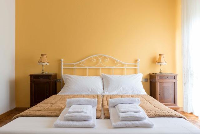 Rooms Villa Bergamo Airport Scanzorosciate Oda fotoğraf