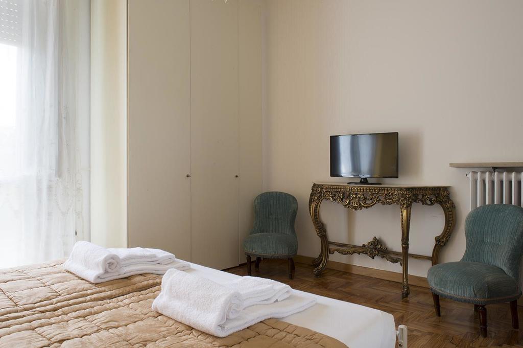 Rooms Villa Bergamo Airport Scanzorosciate Dış mekan fotoğraf